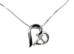 Corazón con cadena. Plata 925.