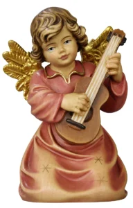 Angel arrodillado con guitarra