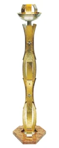 Candelero de pie troquelado