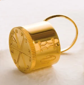 Crismera con anillo