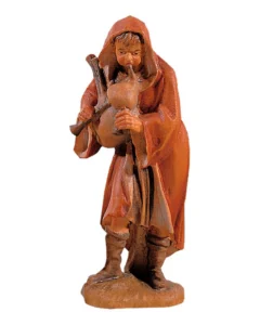 Musician with bagpipe (Highlander Nativity)