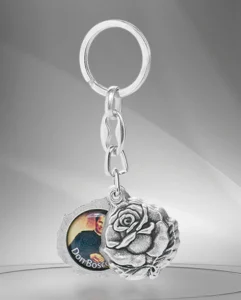 Llavero forma Rosa. Metal